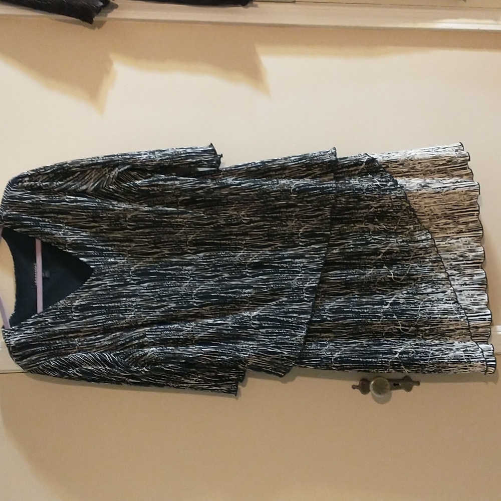 Women's dress